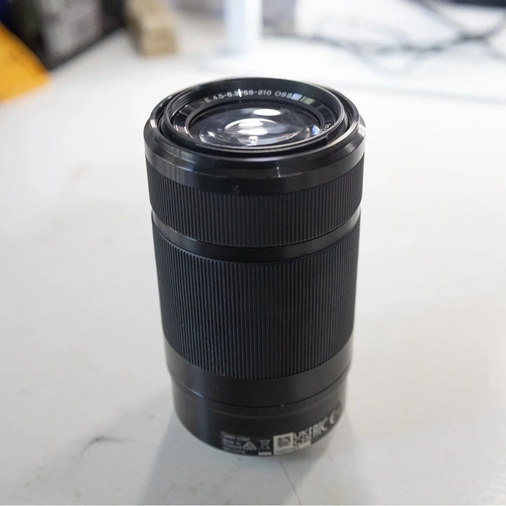 Sony - 55-210mm f/4.5-6.3 Telephoto Lens for Most Alpha E-Mount Cameras - Black